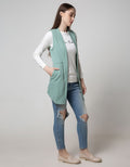 Geela Clorie Vest