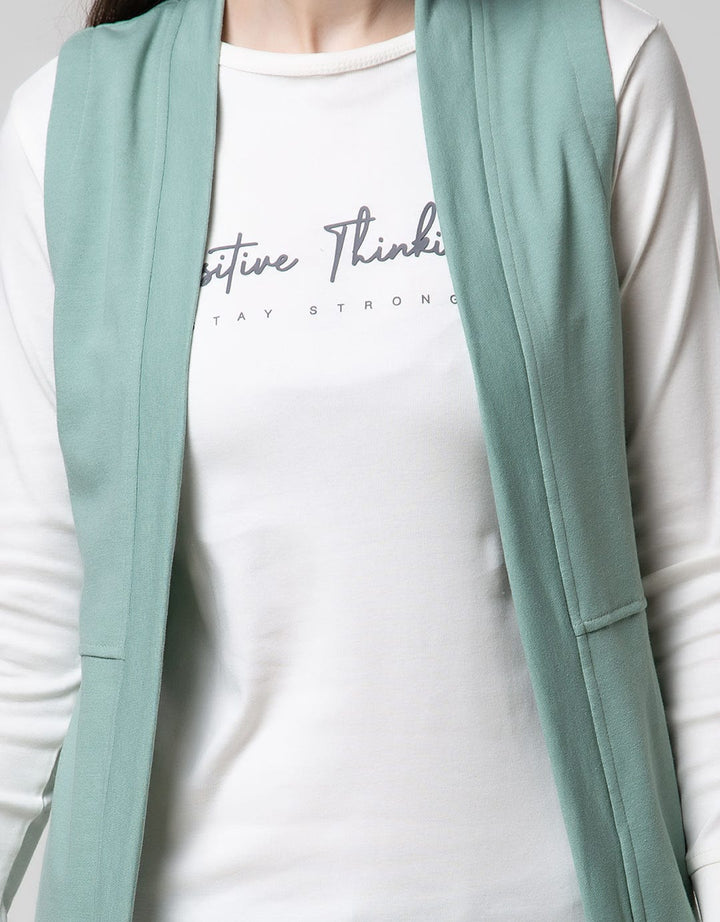 Geela Clorie Vest