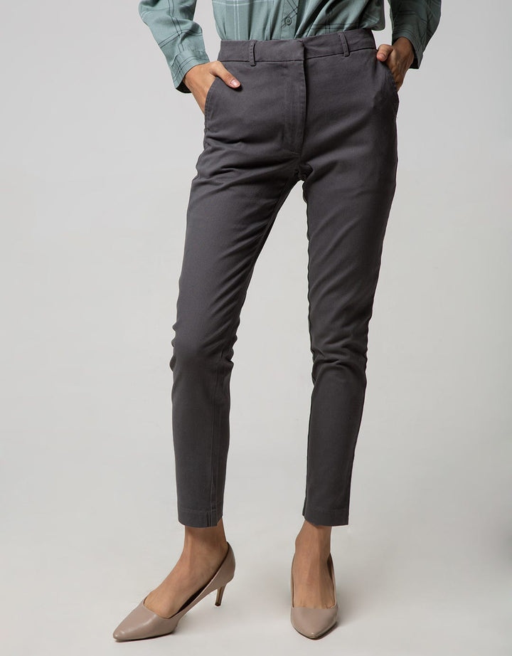 Geela Slim Fit Pants Dimgrey