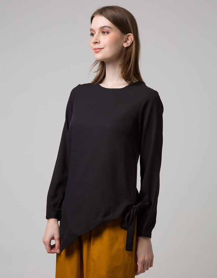Azzar Nuha Blouse In Black