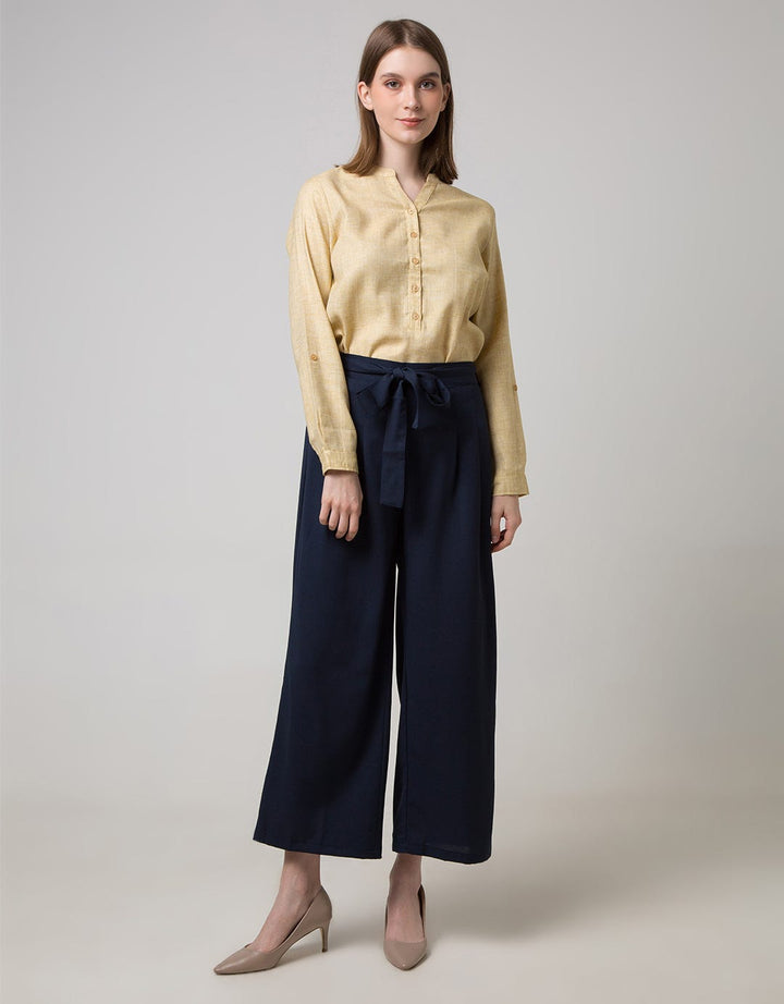 Sophistix Aria Pants In Navy W/ Belt