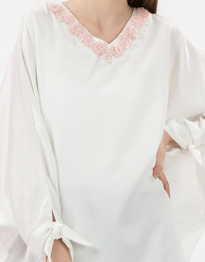 MKY Clothingﾂ Batwing Tied Up Flower Tunic