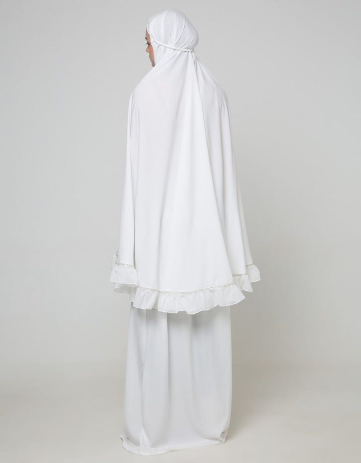Tatuis Mukena Fajrina Balqis