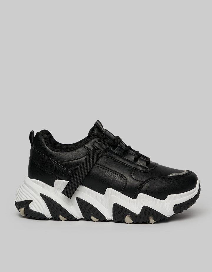 Peter Keiza Sneakers Soft Look