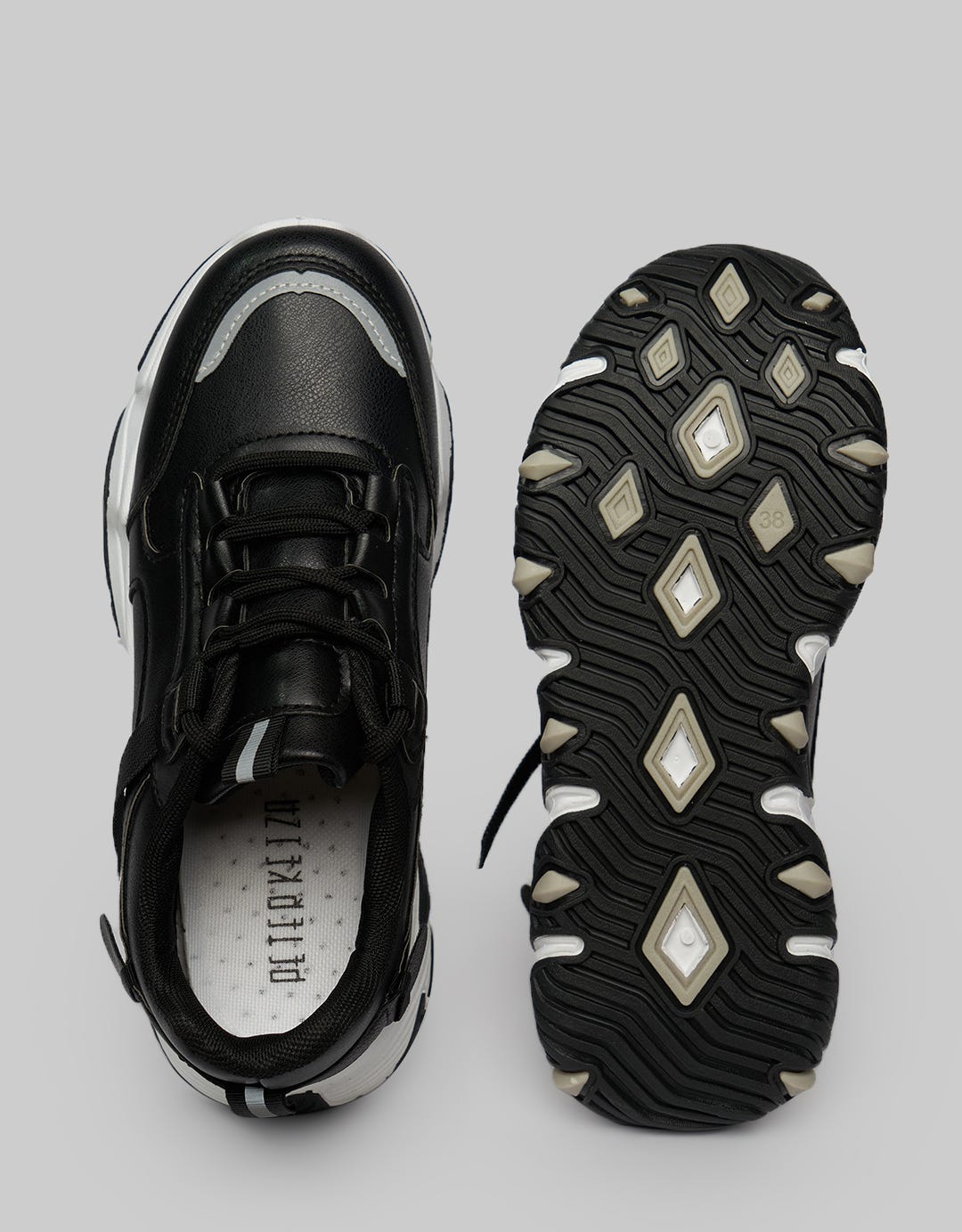Peter Keiza Sneakers Soft Look