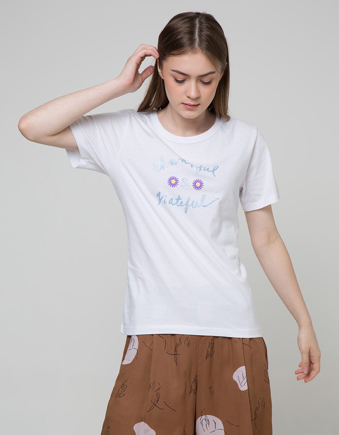 Details Short Sleeve T-Shirt Wording Grateful