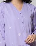 Details Blouse 7/8 Sleeves Embroidery