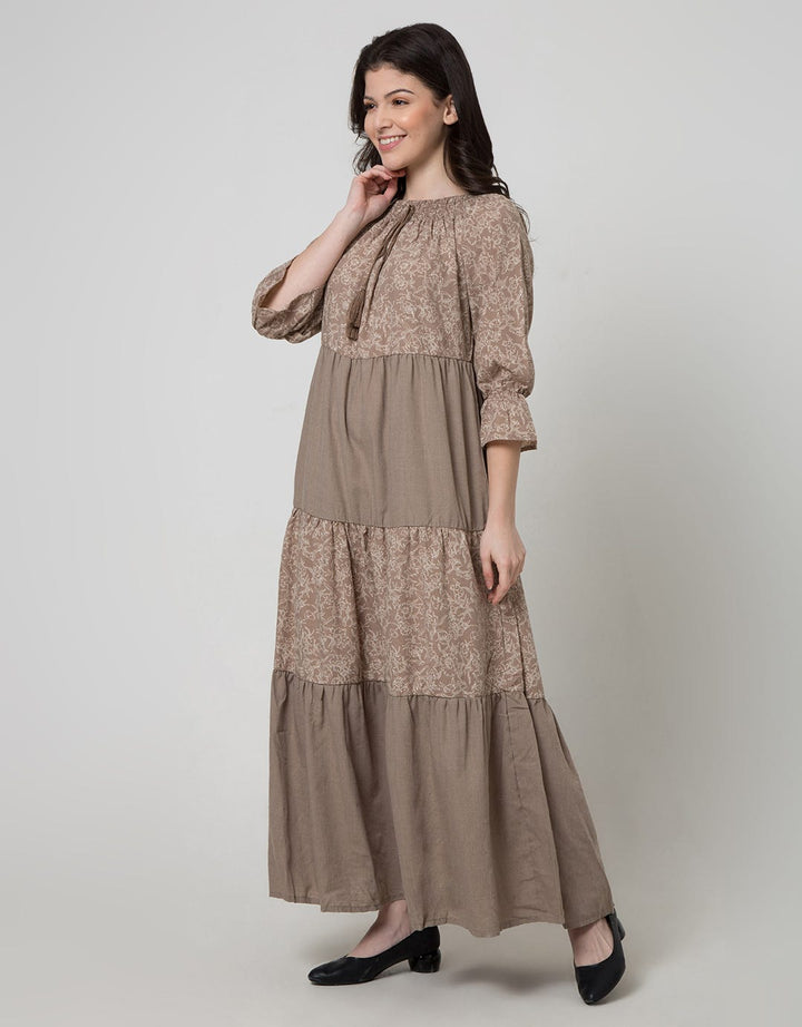 Simplicity Long Dress