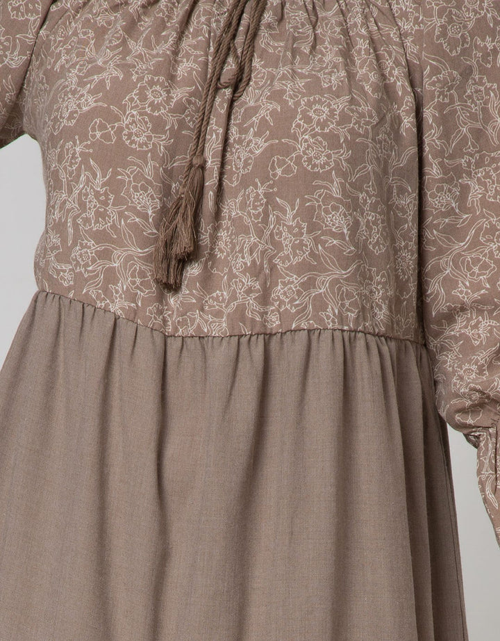 Simplicity Long Dress