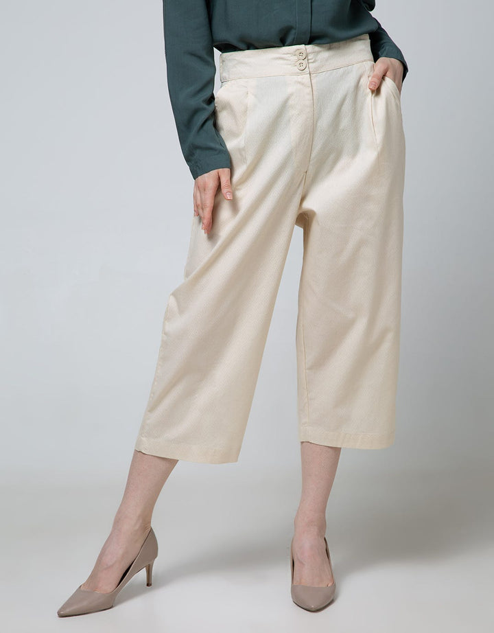 Details Long Pants Cullote With Button