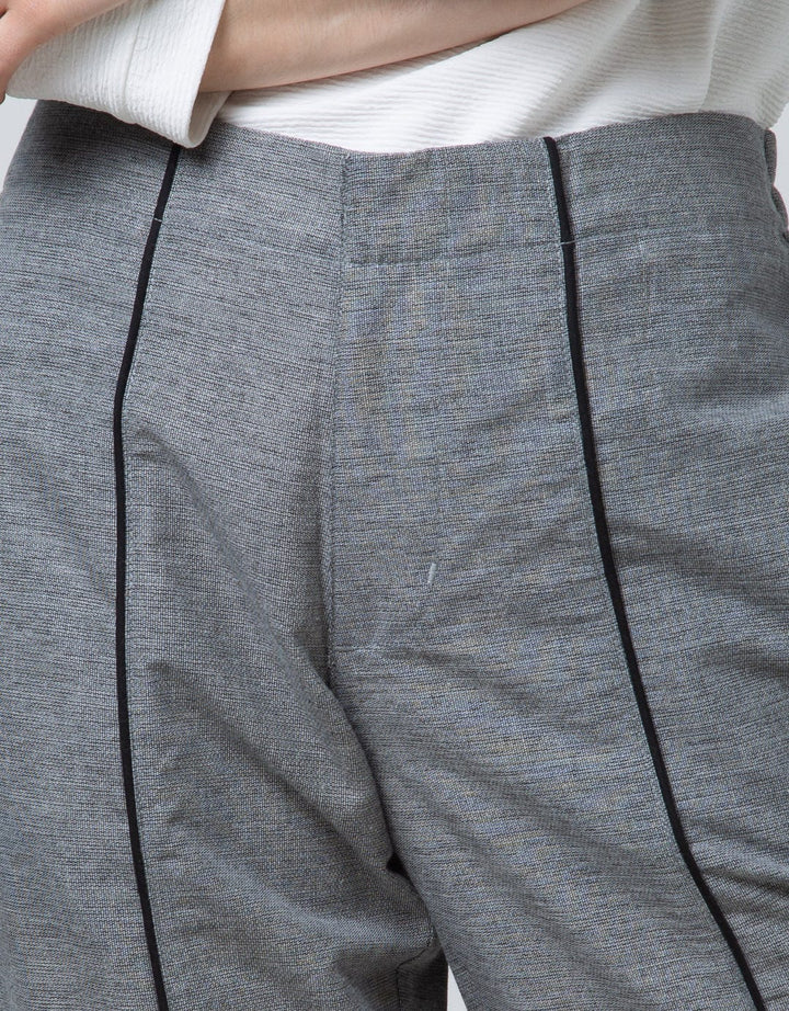 Details of Casual Line Long Pants Woven Women
