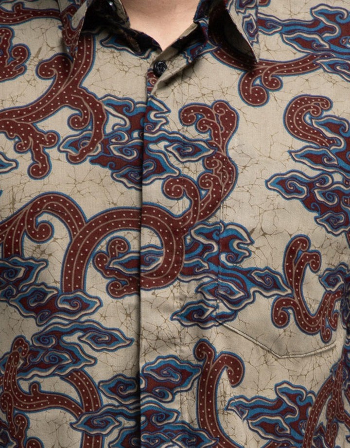 Arjuna Weda Kemeja Batik Mega Mendung II