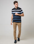 Walrus Kaos Polo Pria Motif Garis Besar