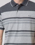 Walrus Kaos Polo Pria Motif Garis