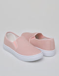 Blow Vanilla Sepatu Sneakers Slip On Kanvas Wanita