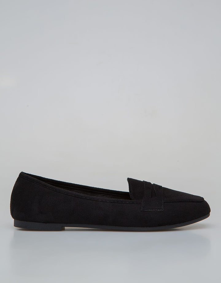 St. Yves Ballerinas Simple