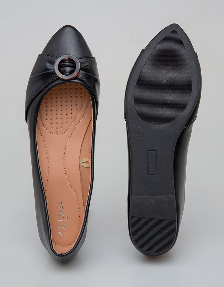 St. Yves Ballerinas Buckle