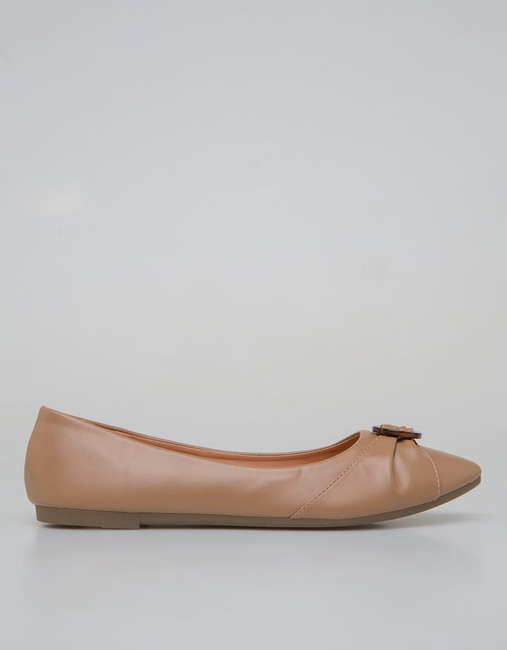 St. Yves Ballerinas Buckle