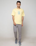 Nevada Jogger With Accesories On Pocket List