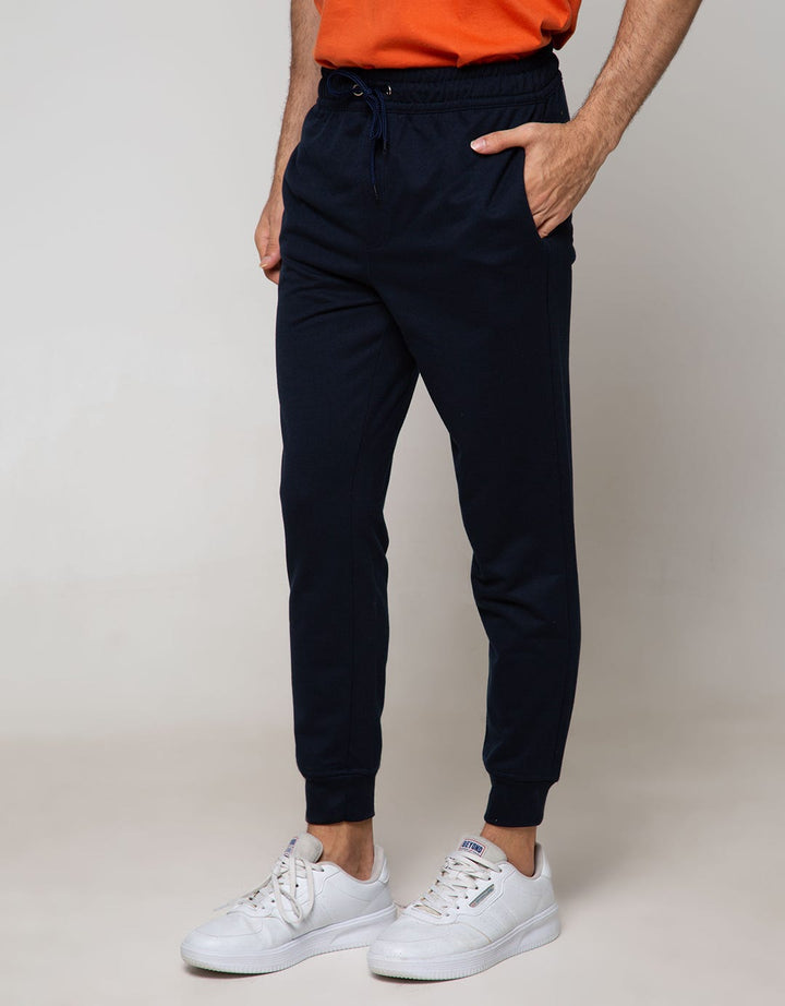 Nevada Jogger Plain With Back Pocket And Accesories