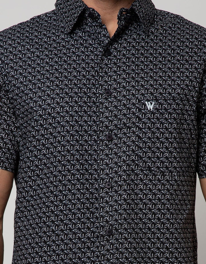 Walrus Kemeja Lengan Pendek Casual Regular Fit Studio