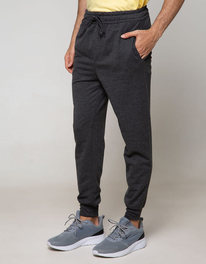 Nevada Jogger Plain With Back Pocket And Accessories