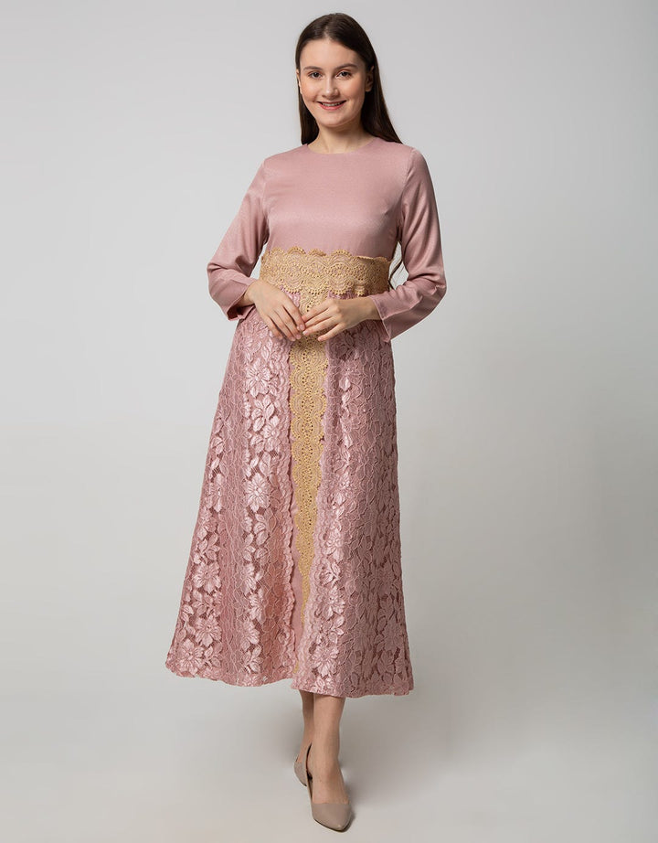 Eprise Nafeesa Gamis
