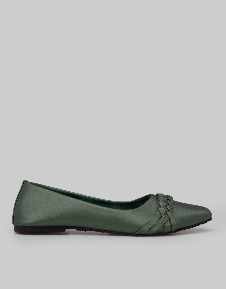 Yongki Komaladi Women's Flat Shoes