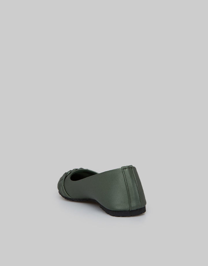 Yongki Komaladi Women's Flat Shoes