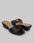 Yongki Komaladi Sepatu Hak Women