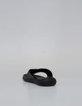 Yongki Komaladi Flipflop Sandals Men