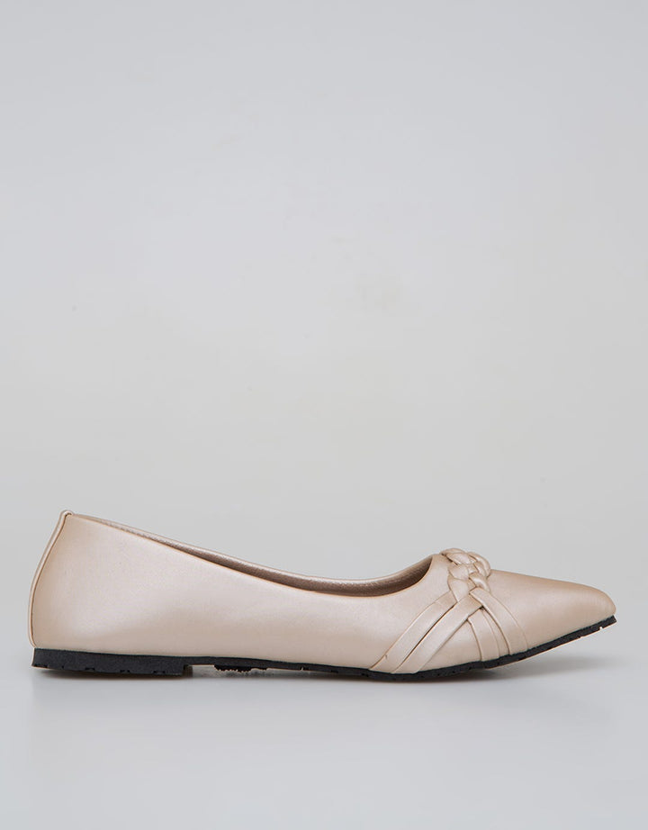 Yongki Komaladi Women's Flat Shoes