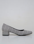 Yongki Komaladi Sepatu Hak Women