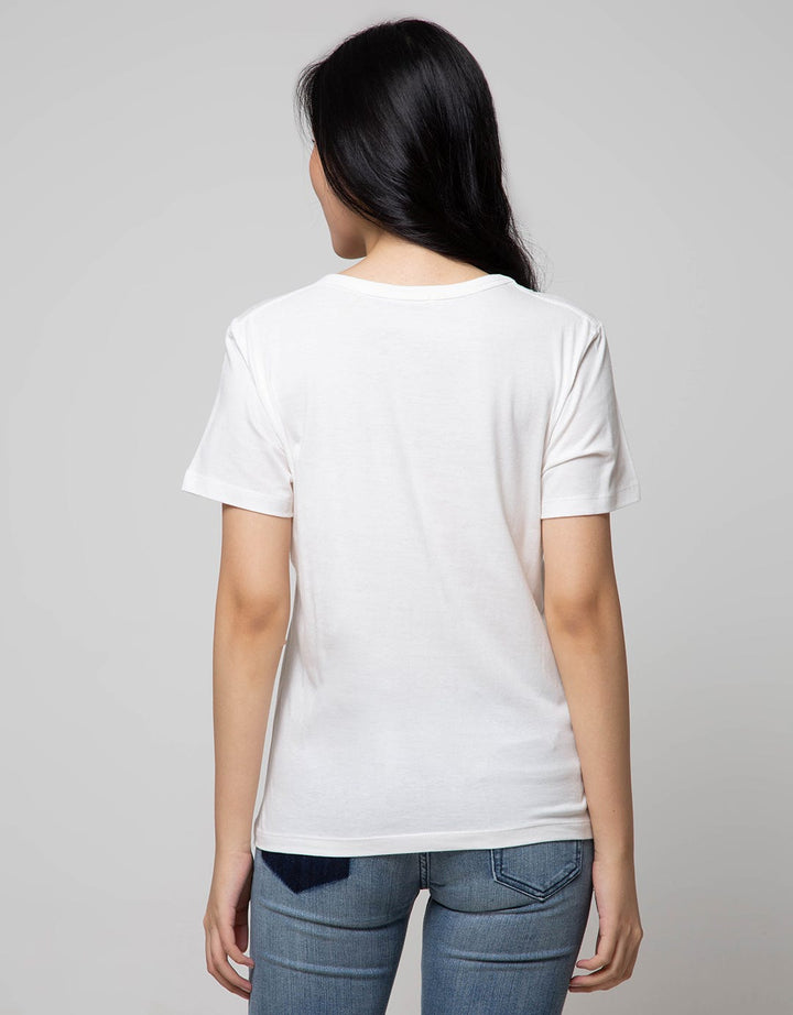 Details Short Sleeve Butterfly Moon Chest T-Shirt