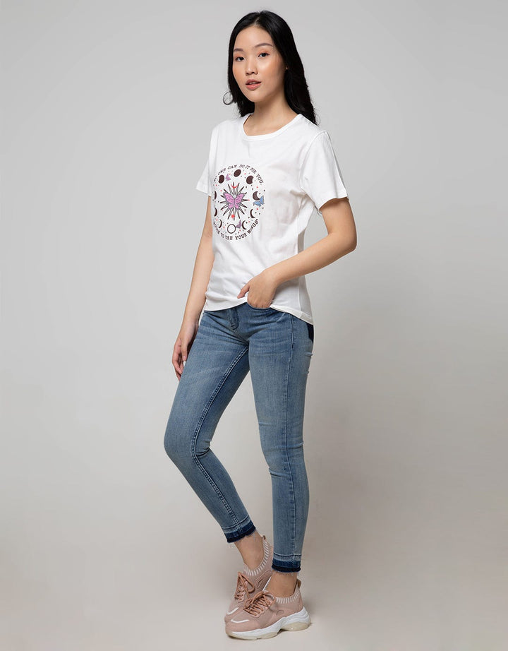 Details Short Sleeve Butterfly Moon Chest T-Shirt
