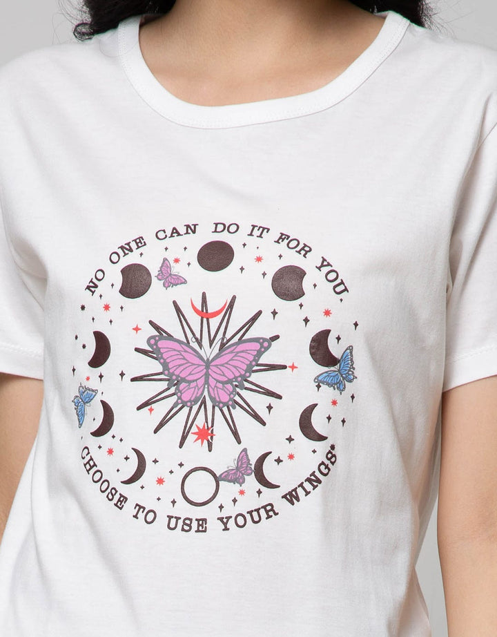 Details Short Sleeve Butterfly Moon Chest T-Shirt