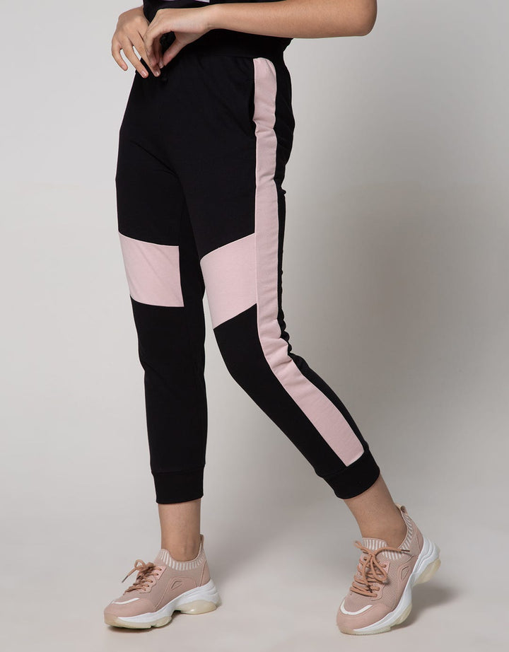 Nevada Jogger Street Style