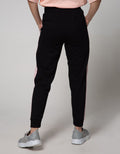 Nevada Jogger Street Style