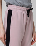 Nevada Jogger Street Style