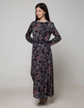 Expand Dyara Maxi Dress