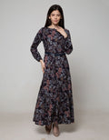Expand Dyara Maxi Dress