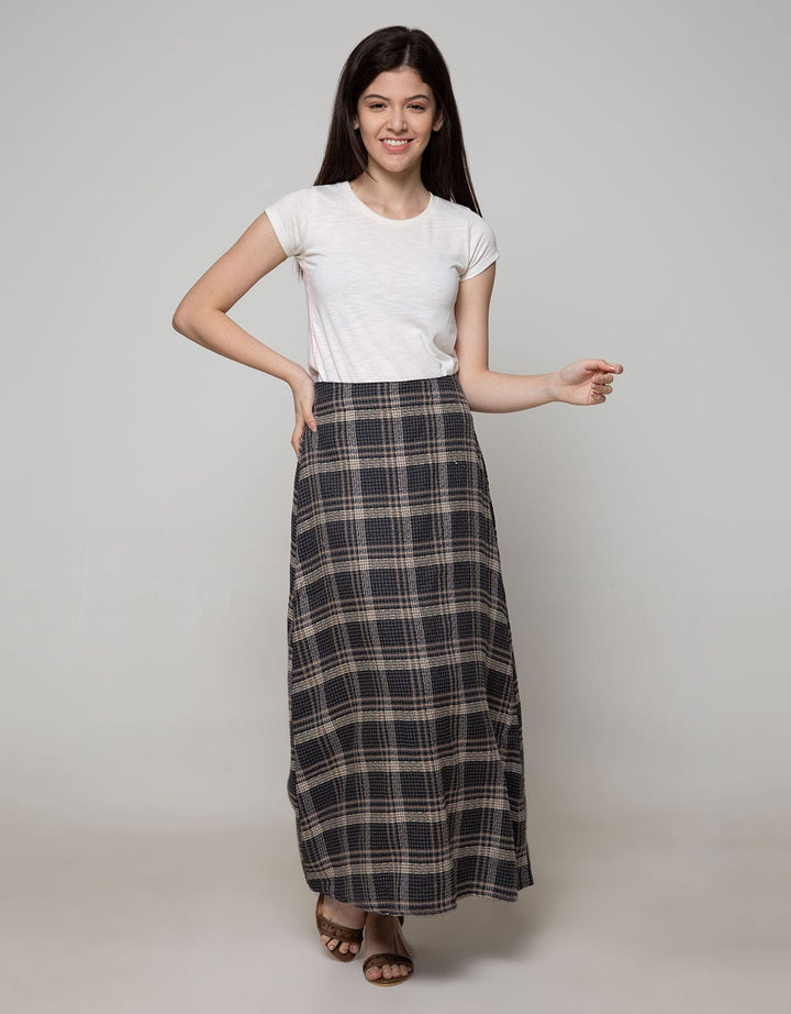 Expand Humaira Long Skirts