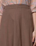 Expand Yusfa Skirts