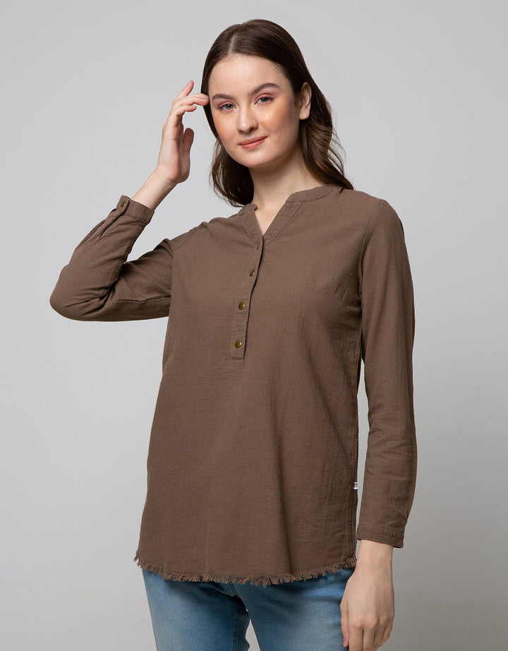 Expand Chatalla Blouse
