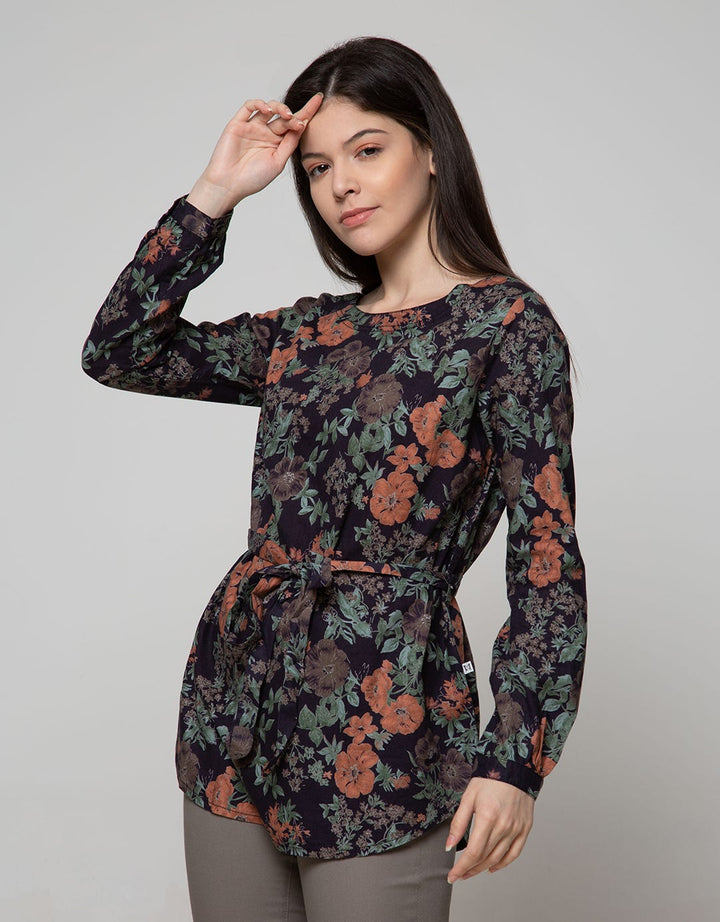 Expand Blus Lengan P