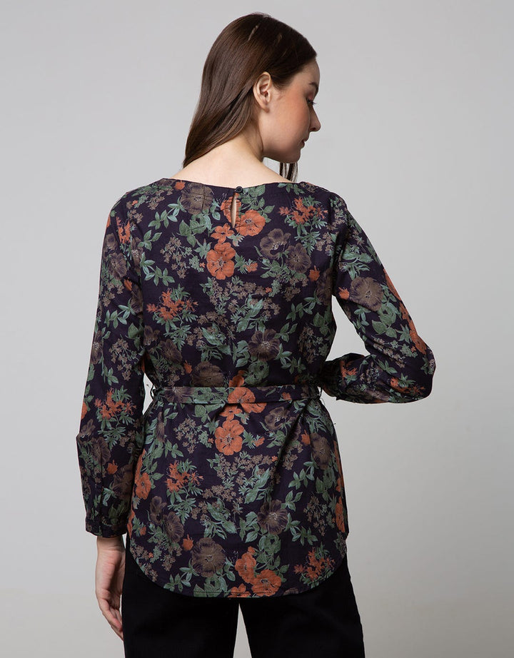 Expand Blus Lengan P