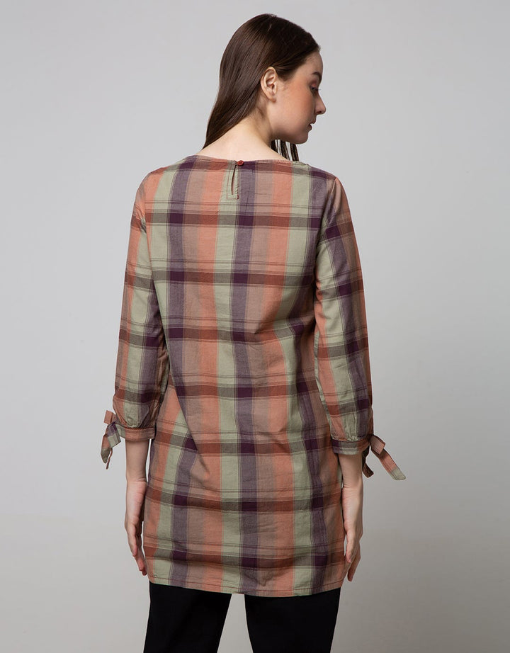 Expand Altha Blouse