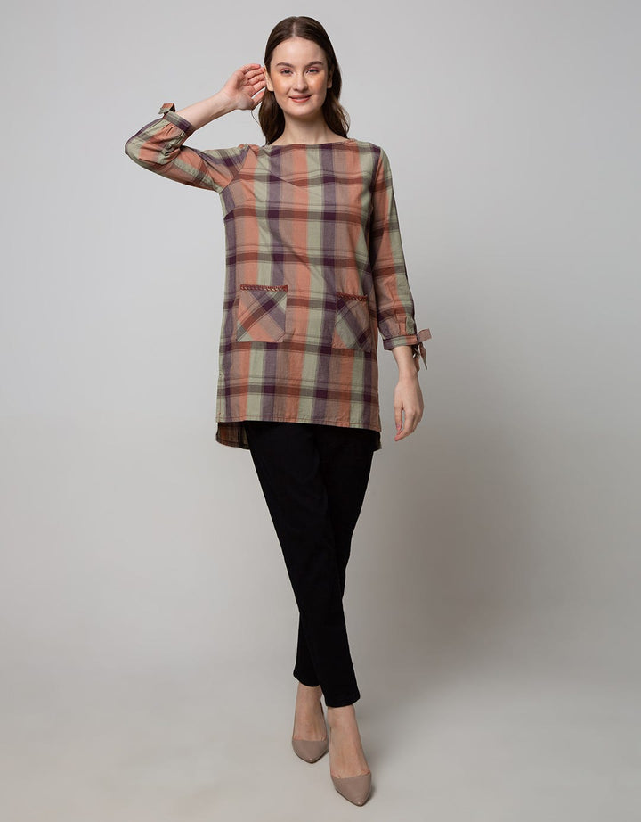 Expand Altha Blouse