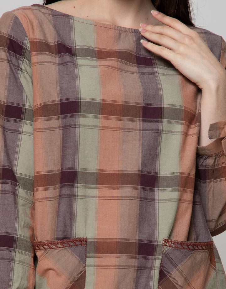 Expand Altha Blouse