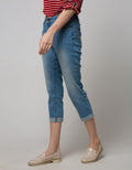 Expand Keylie Jeans